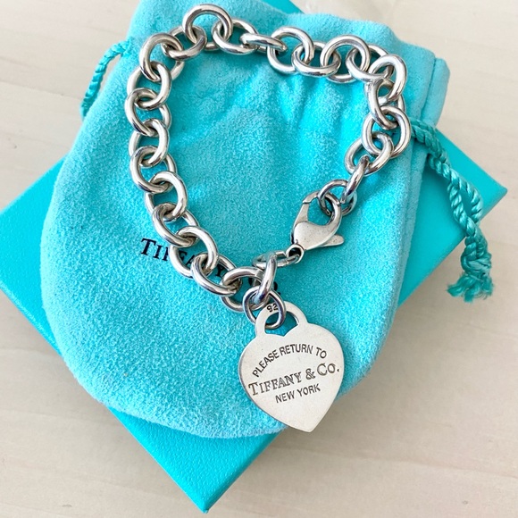 Heart tag charm bracelet Clearance